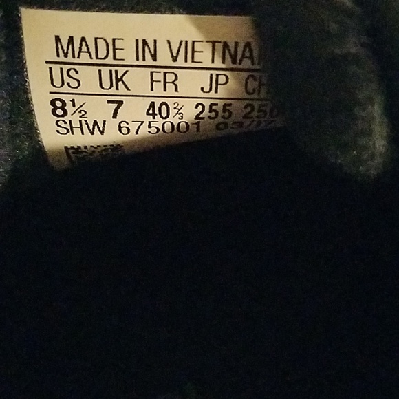 New navy blue Adidas sneakers - Picture 5 of 6